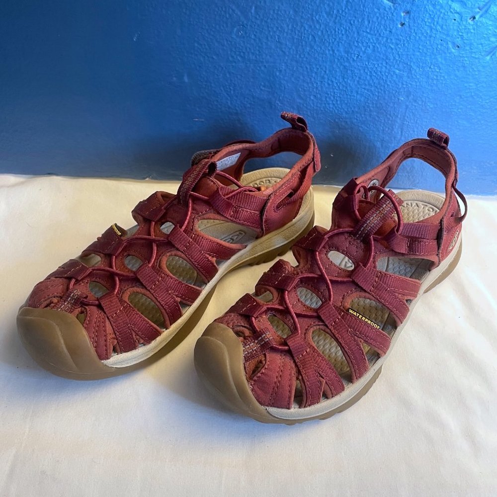 KEEN Women's Whisper Sport Sandals ~ Beet Red Honeysuckle ~ Size 9 ~ EUC